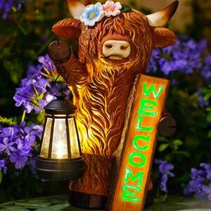 Nacome Highland Cow Garden Statue for Decor: Outdoor Sculpture with Solar Lanter